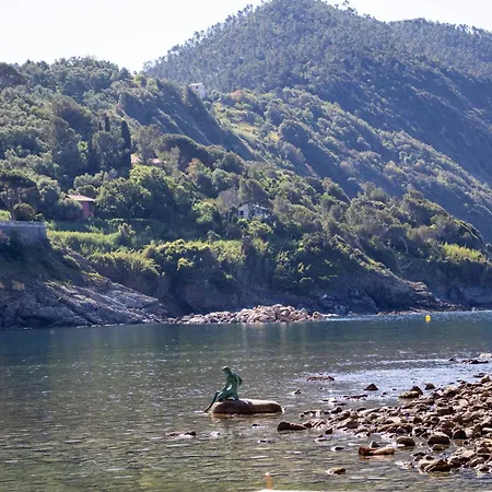 Apartmán 245c - Casa Johanna, Centro Storico, 140metri Dalla Baia Del Silenzio Patrimonio Unesco E Mare *